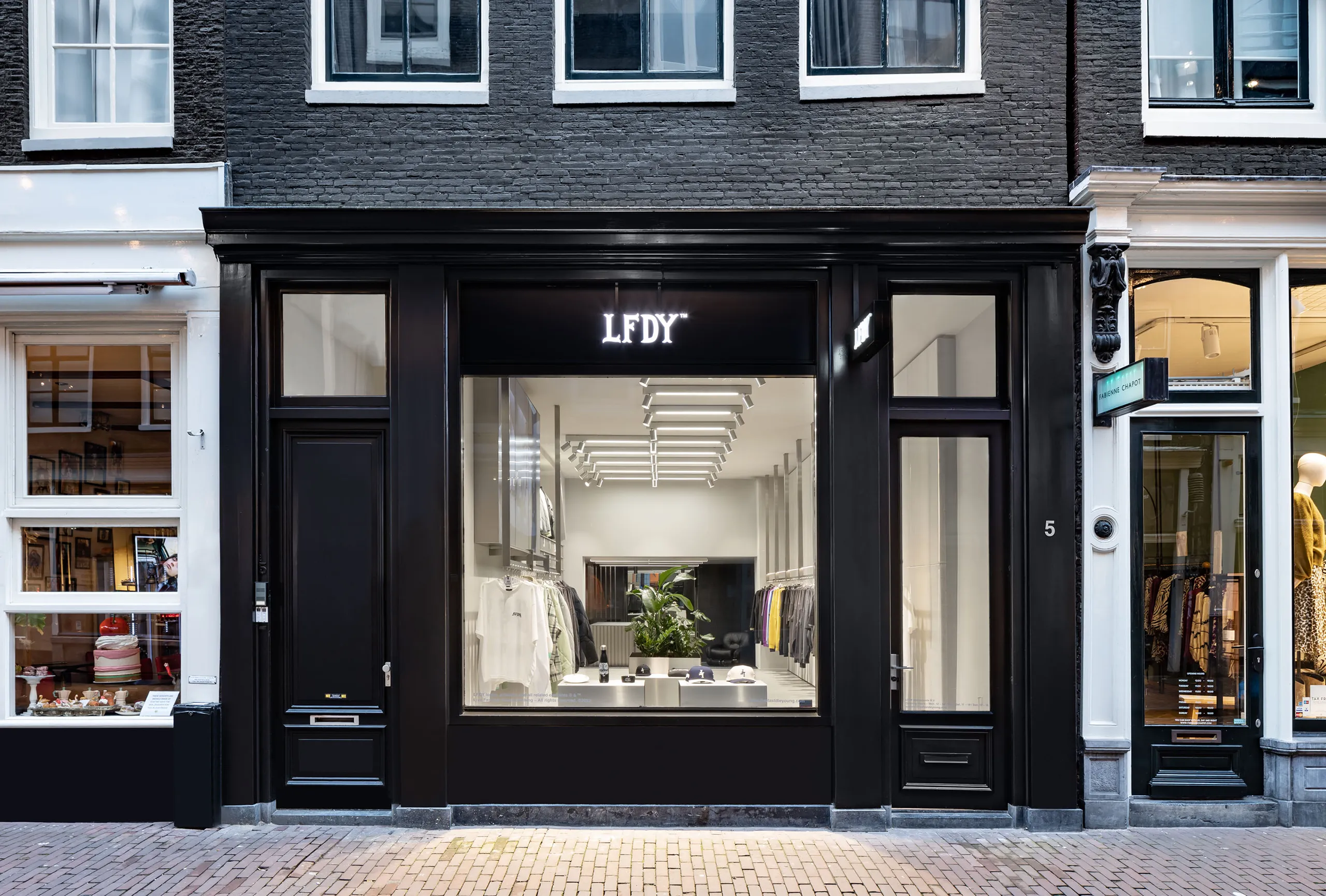 Außenansicht des LFDY Stores in Amsterdam