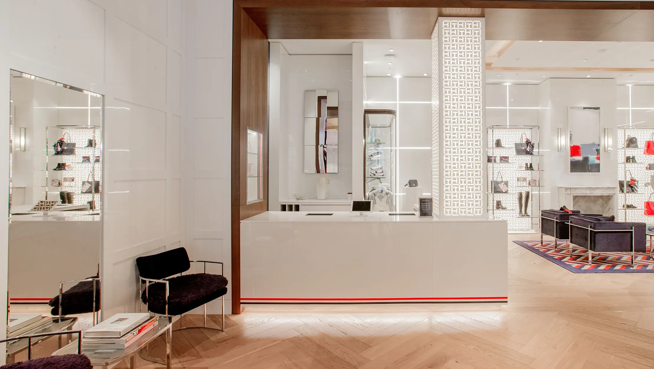 Innenaufnahme des Tommy Hilfiger Stores in London